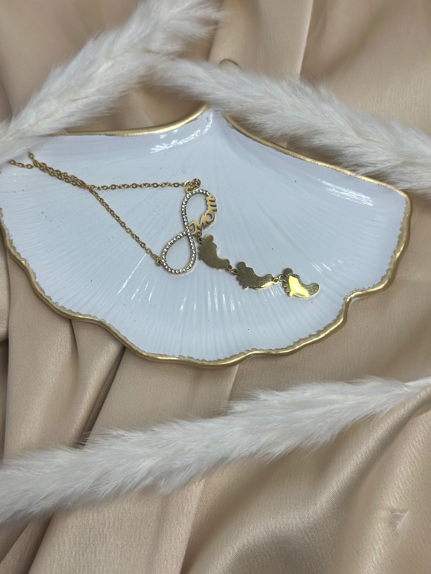 Collier Infinity pieds