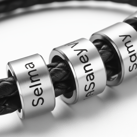 Bracelet personnalisé avec anneaux gravés