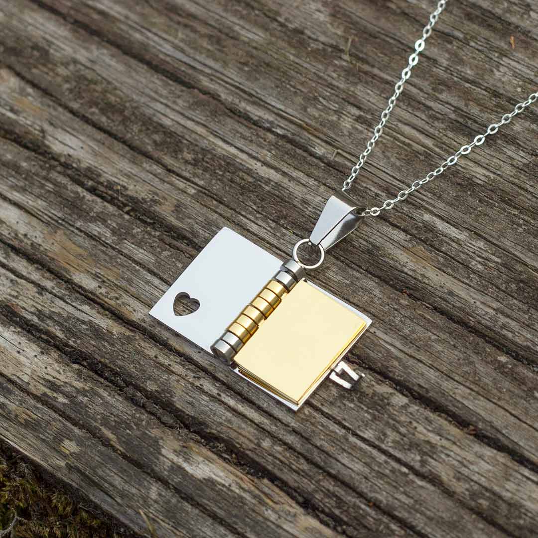 Collier du Livre Personnalisé